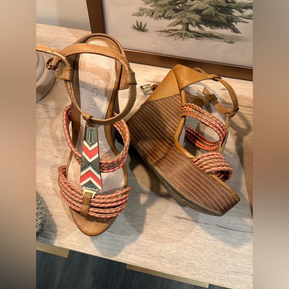 Aldo Tan and Coral Sandals-Like New
